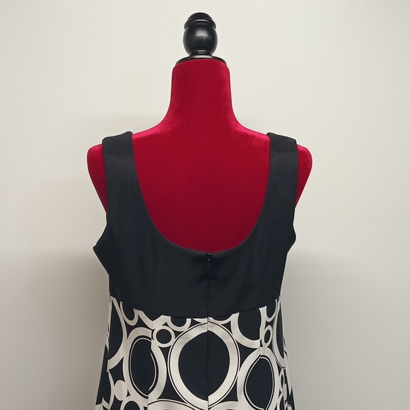 Dressbarn black/ white circles sleeveless zipper depth neck SZ 12 cocktail Dress - Picture 4 of 11